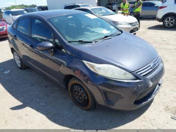  Salvage Ford Fiesta