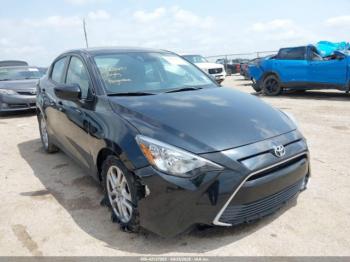  Salvage Toyota Yaris