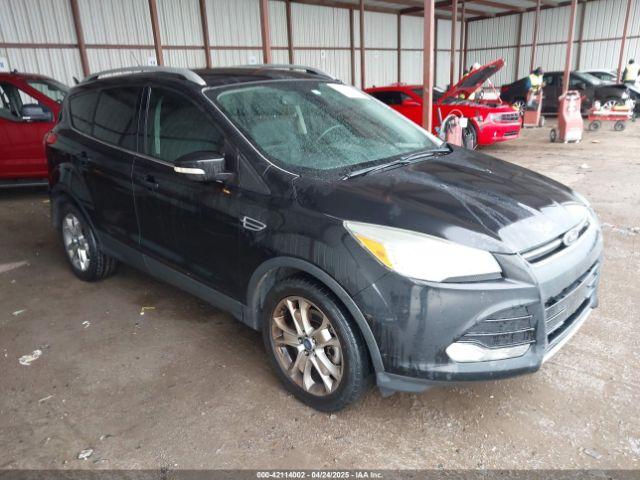  Salvage Ford Escape
