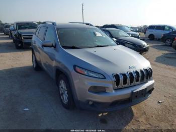  Salvage Jeep Cherokee