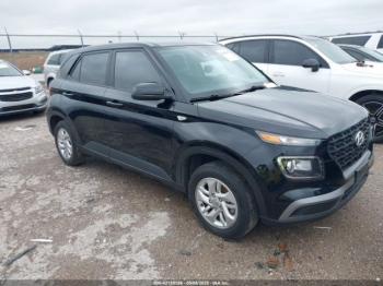  Salvage Hyundai VENUE
