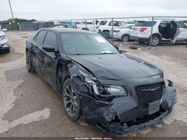  Salvage Chrysler 300