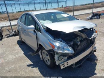  Salvage Toyota Prius