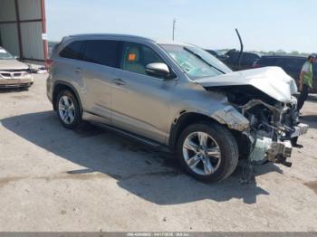  Salvage Toyota Highlander