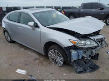  Salvage Lexus Es