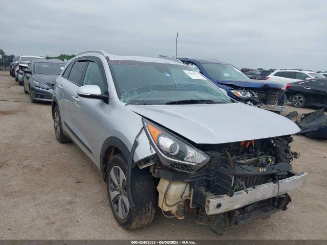  Salvage Kia Niro