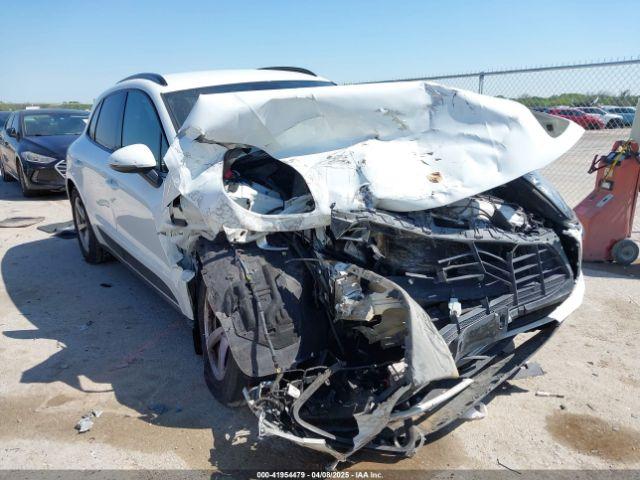 Salvage Porsche Macan