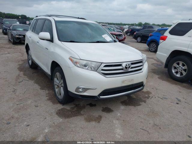  Salvage Toyota Highlander