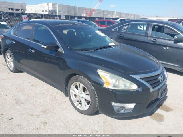  Salvage Nissan Altima