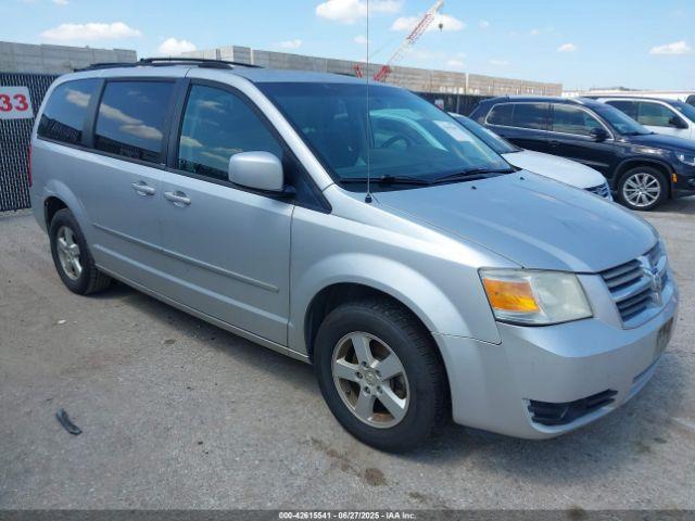  Salvage Dodge Grand Caravan
