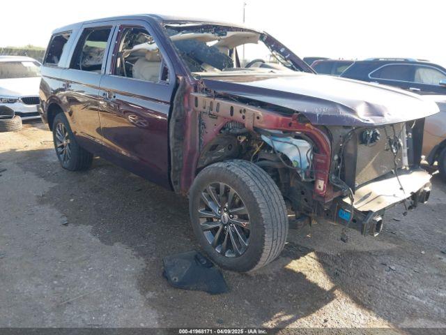  Salvage Ford Expedition