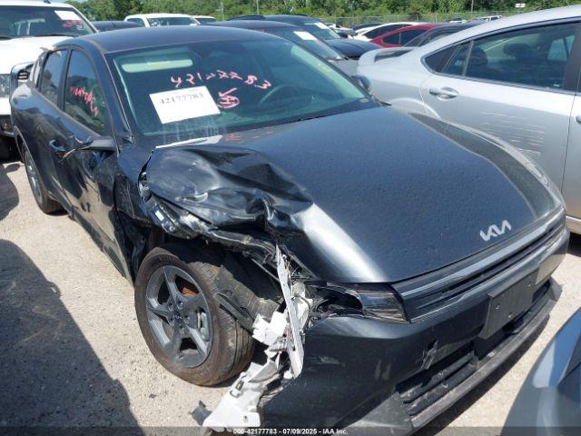  Salvage Kia K4