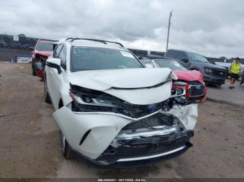  Salvage Toyota Venza