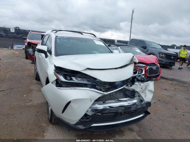  Salvage Toyota Venza