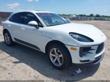  Salvage Porsche Macan
