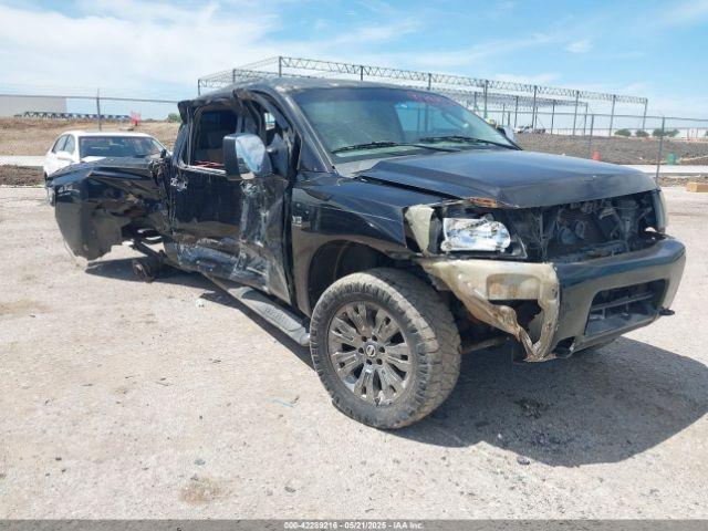  Salvage Nissan Titan
