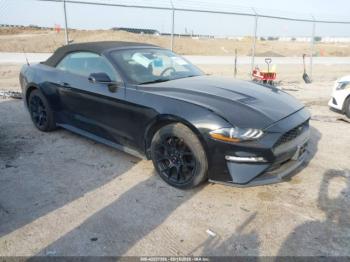  Salvage Ford Mustang