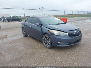  Salvage Kia Forte