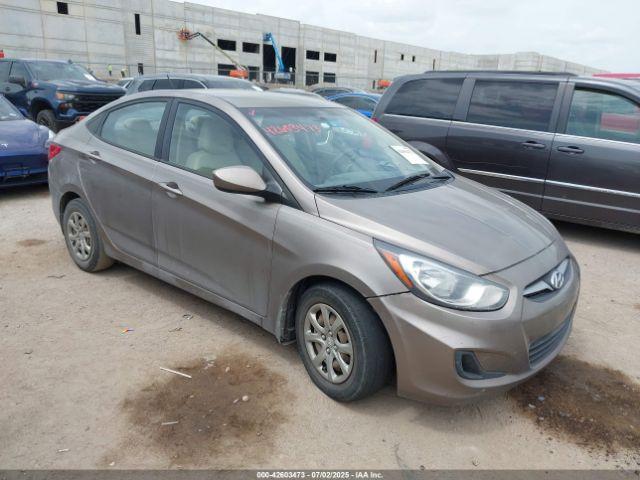  Salvage Hyundai ACCENT