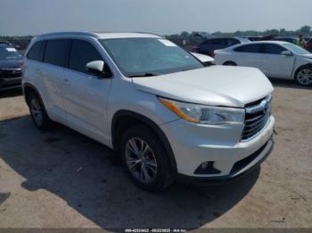  Salvage Toyota Highlander