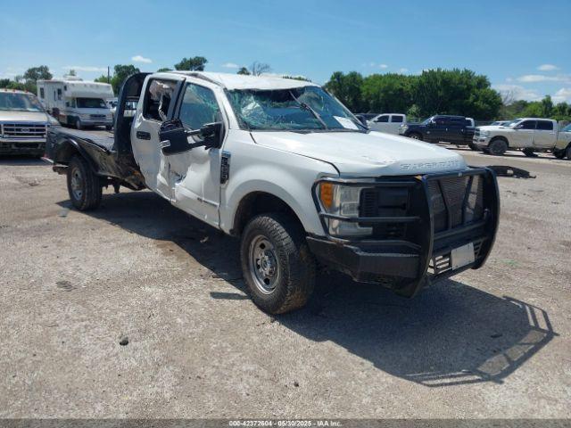 Salvage Ford F-350