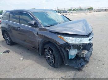  Salvage Toyota Highlander