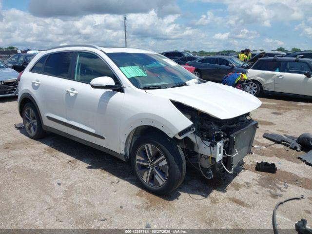  Salvage Kia Niro