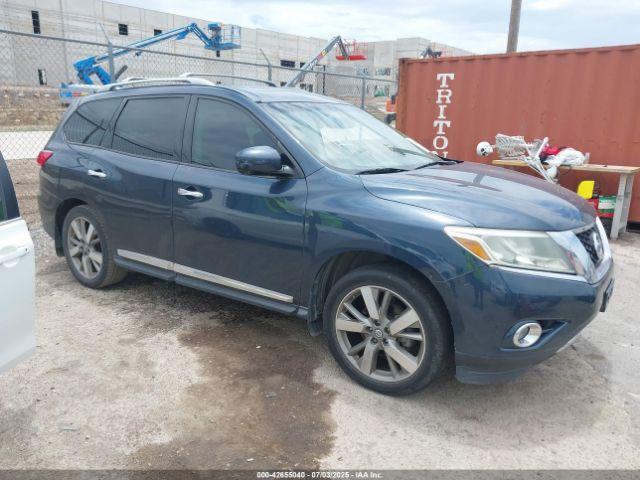  Salvage Nissan Pathfinder