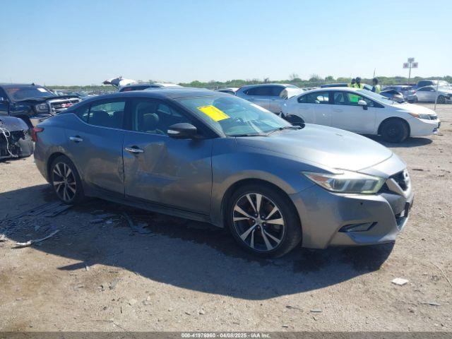  Salvage Nissan Maxima