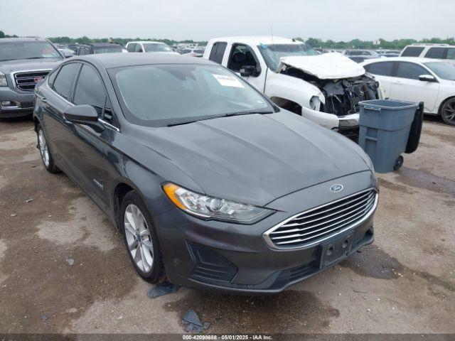  Salvage Ford Fusion