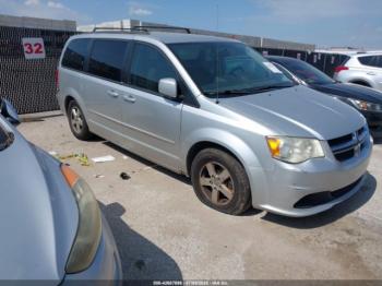  Salvage Dodge Grand Caravan