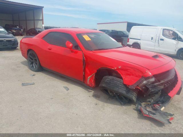  Salvage Dodge Challenger