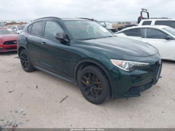  Salvage Alfa Romeo Stelvio