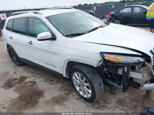  Salvage Jeep Cherokee