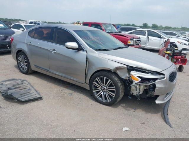  Salvage Kia Cadenza