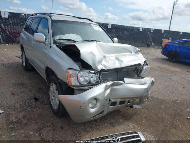  Salvage Toyota Highlander