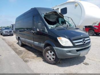  Salvage Mercedes-Benz Sprinter 2500