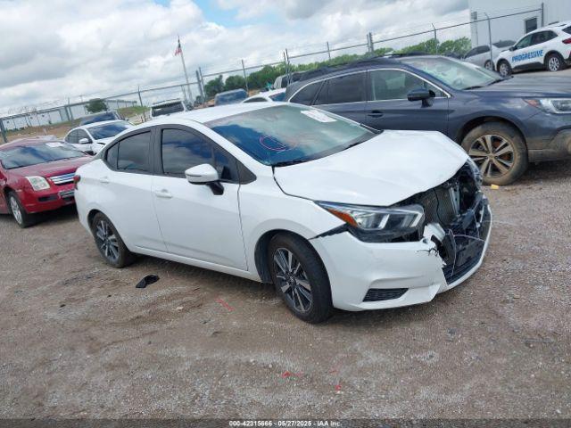  Salvage Nissan Versa