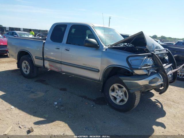  Salvage Toyota Tundra