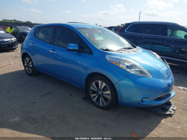  Salvage Nissan LEAF