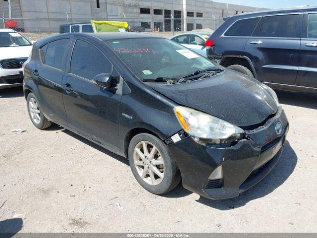  Salvage Toyota Prius c