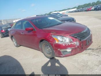  Salvage Nissan Altima