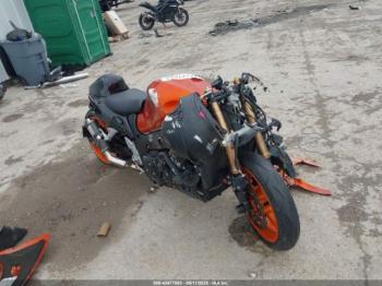  Salvage Suzuki Gsx1300
