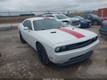  Salvage Dodge Challenger
