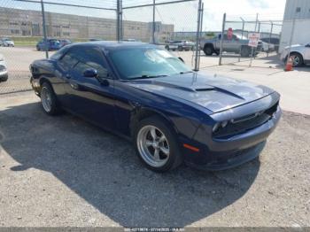  Salvage Dodge Challenger