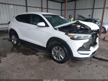  Salvage Hyundai TUCSON