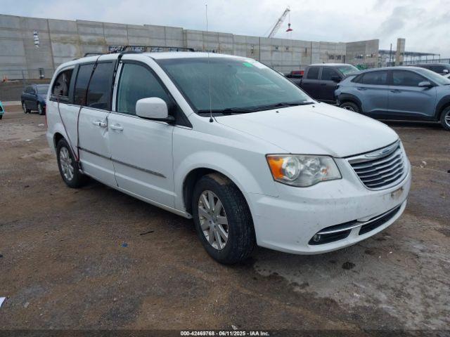  Salvage Chrysler Town & Country