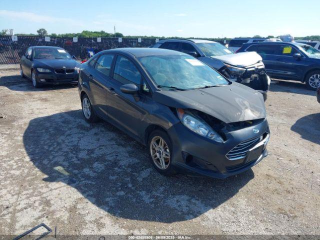  Salvage Ford Fiesta