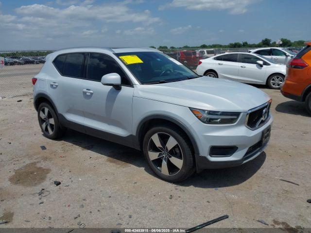  Salvage Volvo XC40