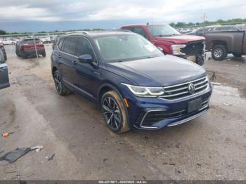  Salvage Volkswagen Tiguan
